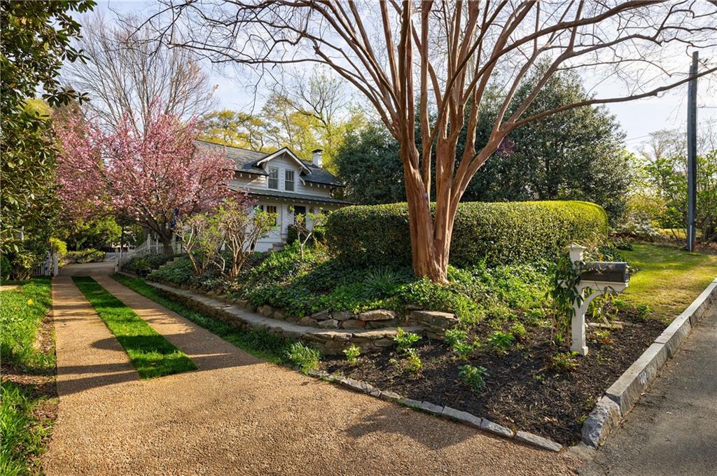 202 Lakeview Avenue, Atlanta, Georgia image 1