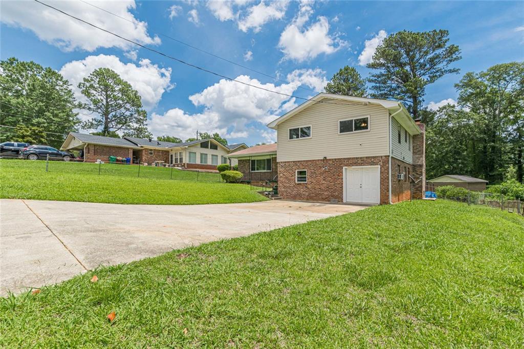 2272 Green Hawk Court