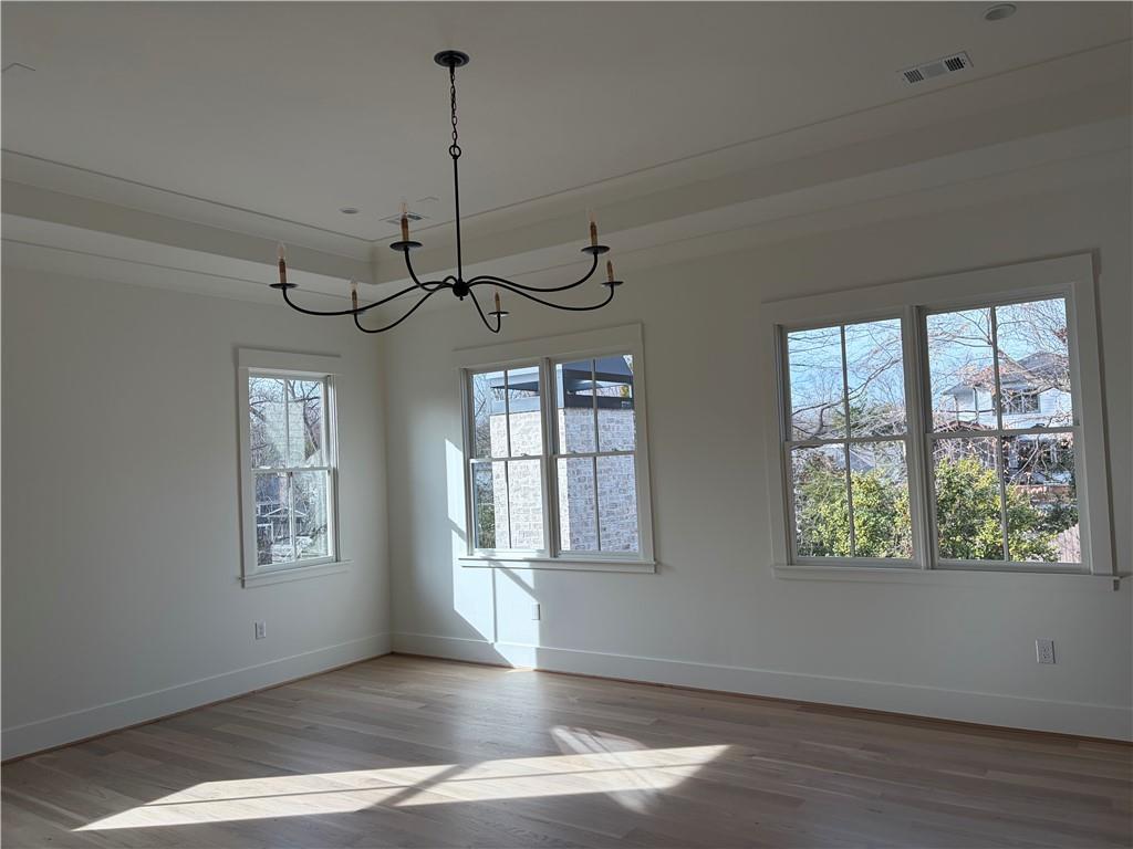 1140 Rosedale Drive NE