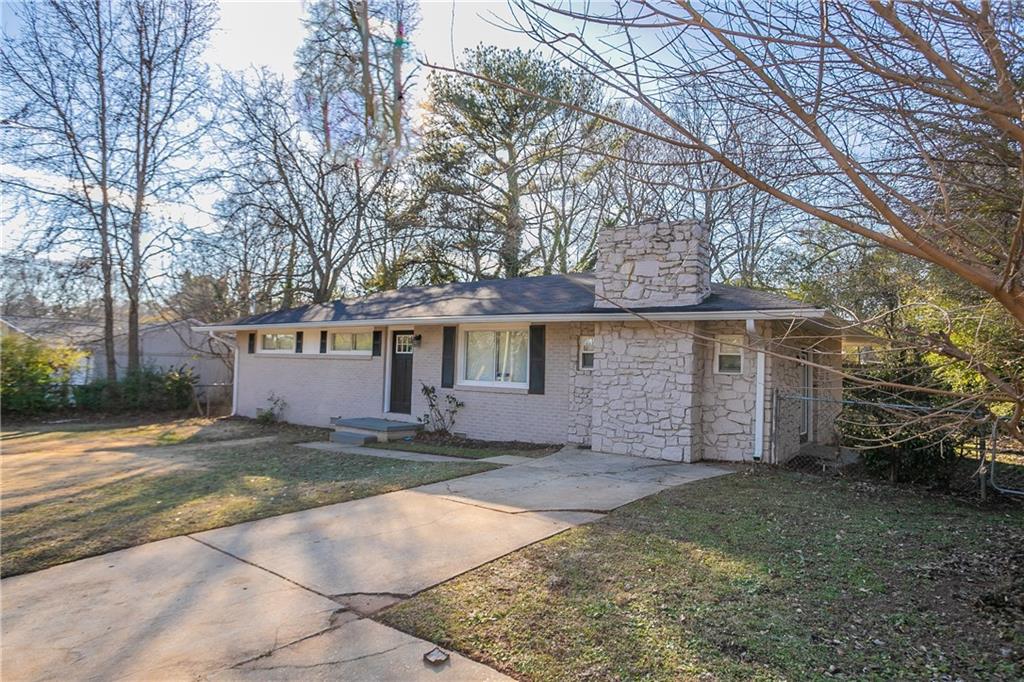 3854 Brookcrest Circle, Decatur, Georgia image 3