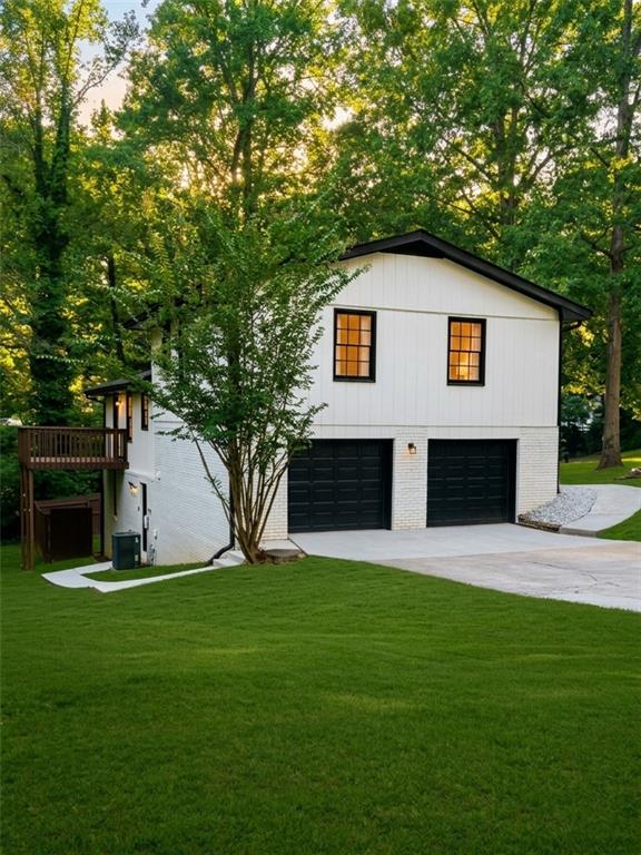 567 Woodland Lane
