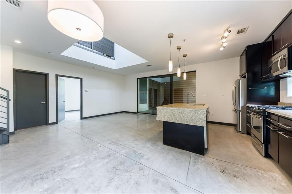 972 Dekalb Avenue NE 205