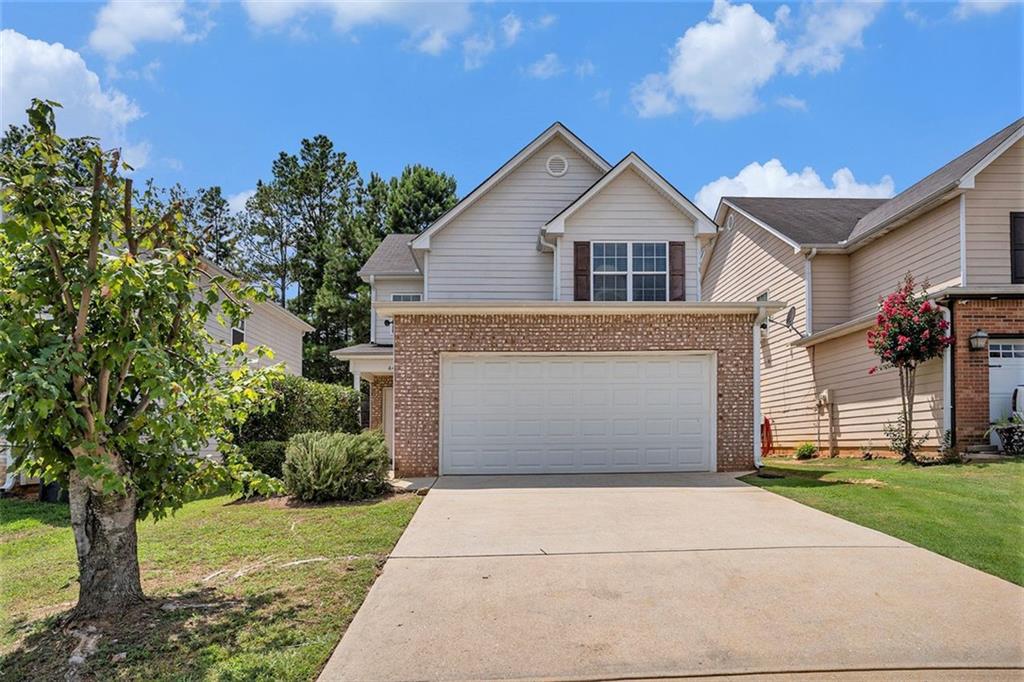 This two-story home is in good condition and located in a well-kept subdivision. It features a 3/2 layout, a two-car garage, and a well-maintained backyard. The property offers a clean, functional space both inside and out, making it a strong move-in ready option for buyers.