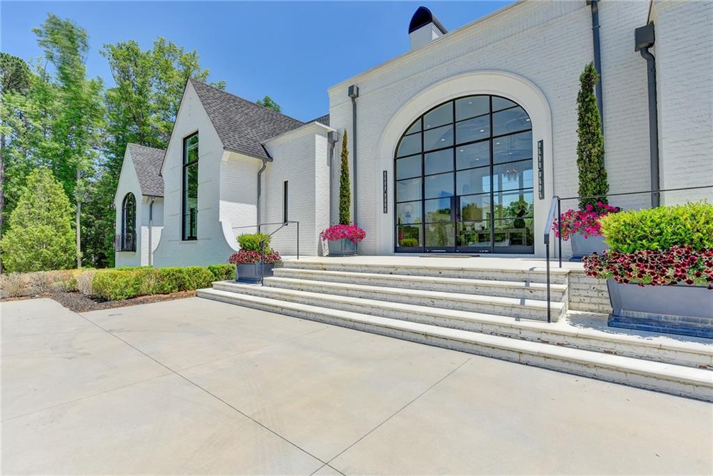 2305 Braselton Highway