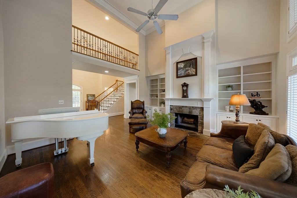 4169 Riverview Drive