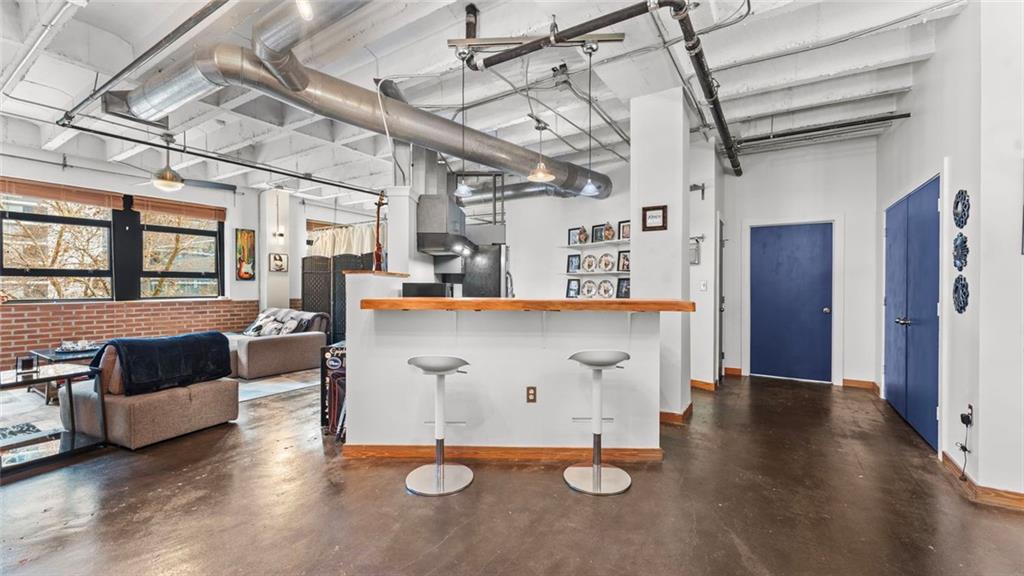 878 Peachtree Street NE 306