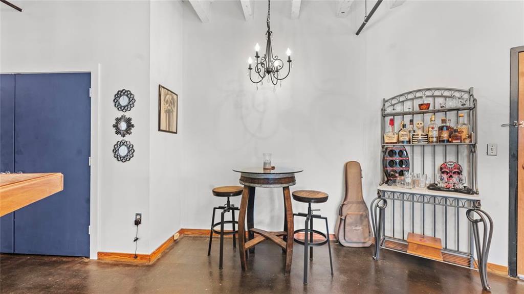 878 Peachtree Street NE 306