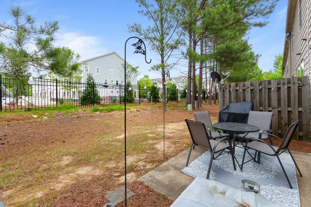 1539 Creek Bend Lane, Lawrenceville, Georgia image 32