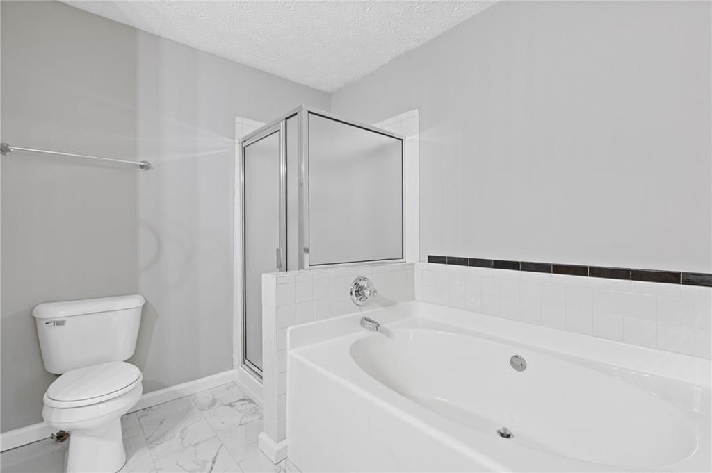 1379 Vintage Pointe Drive, Lawrenceville, Georgia image 20