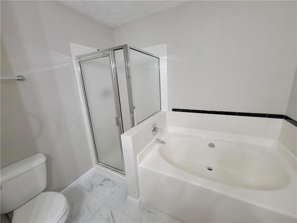 1379 Vintage Pointe Drive, Lawrenceville, Georgia image 20