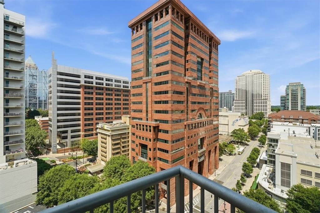 44 Peachtree Place NW 1431