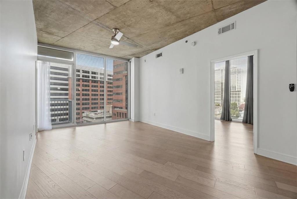 44 Peachtree Place NE 1431