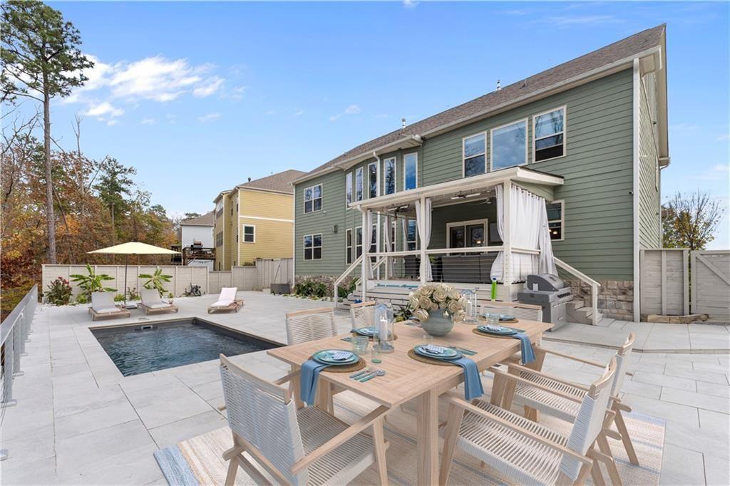 3202 Garden Hill Lane