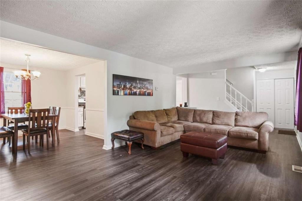 1014 BROCKDELL Court
