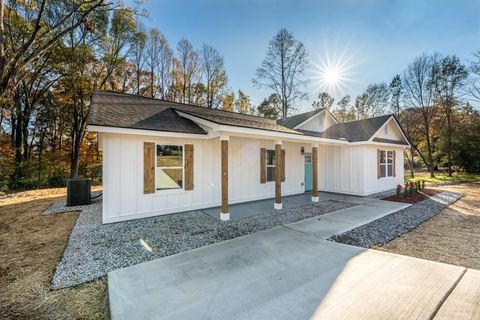 A home in Austell