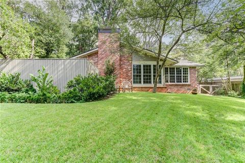 570 Valley Lane Atlanta GA 30328