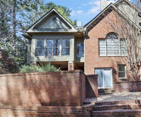 Photo of 1097 Sheridan Park NE, Atlanta, GA 30324 (MLS # 7738860)