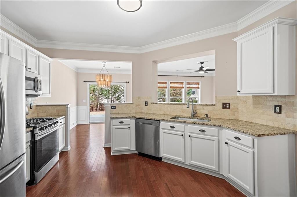 5510 Weddington Drive, Cumming, Georgia image 18