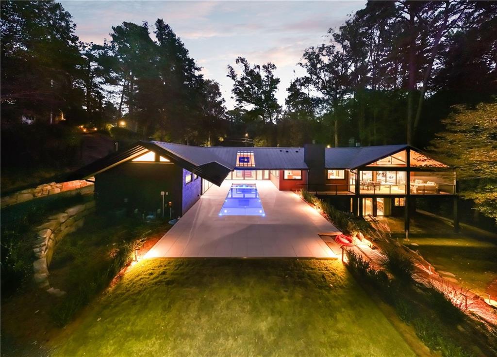 585 Amberidge Trail