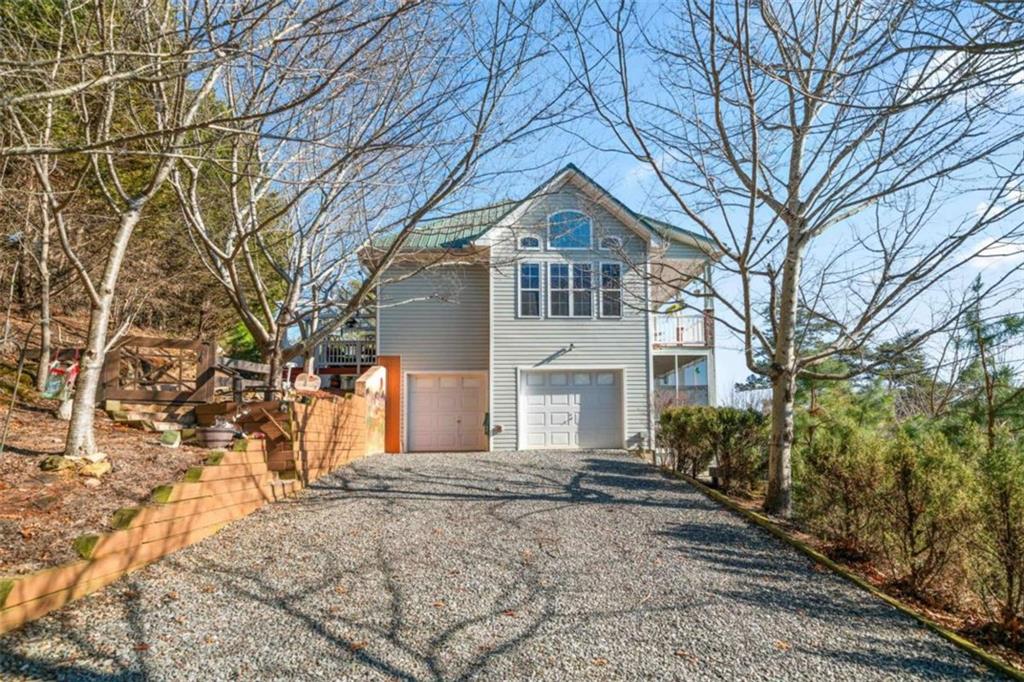 687 Anderson Lane
