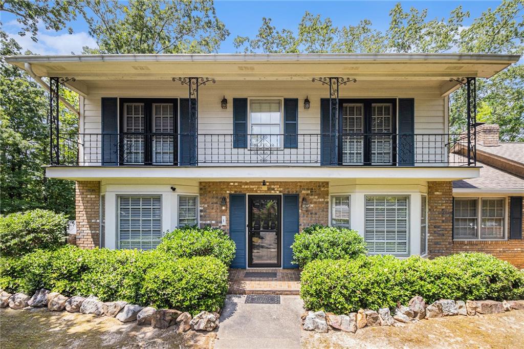 1 Westlyn Place