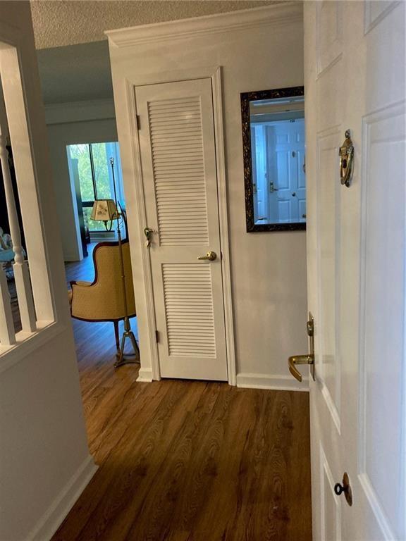 1800 Clairmont Lake A522