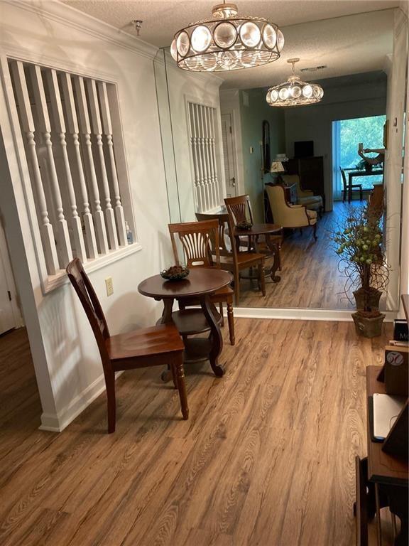 1800 Clairmont Lake A522