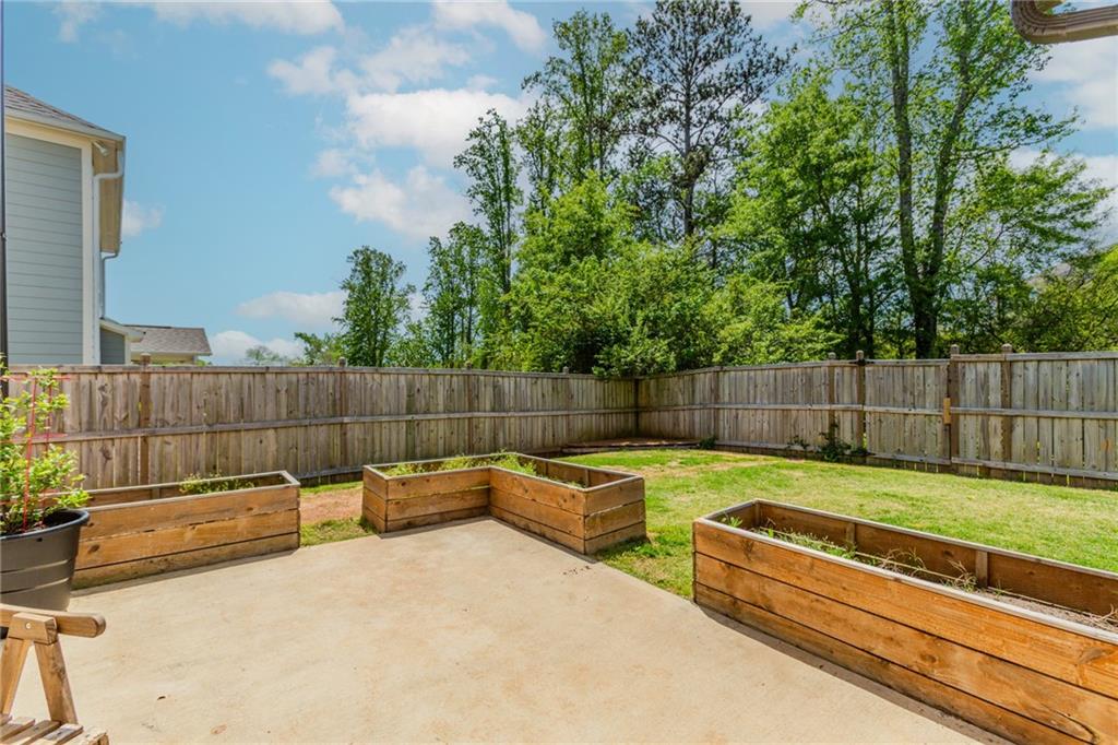 6829 Benjamin Drive, Flowery Branch, Georgia image 34