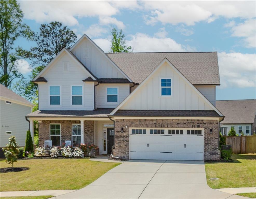 6829 Benjamin Drive, Flowery Branch, Georgia image 2