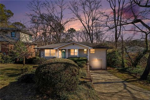 490 E PHARR Road E Decatur GA 30030