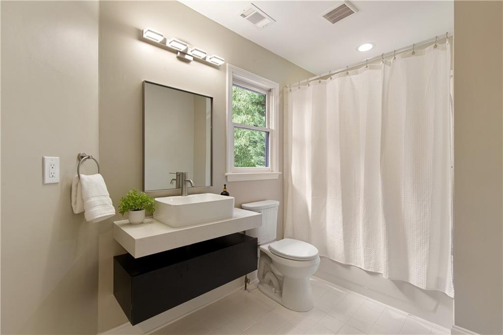 818 Forest Path Lane, Alpharetta, Georgia image 45