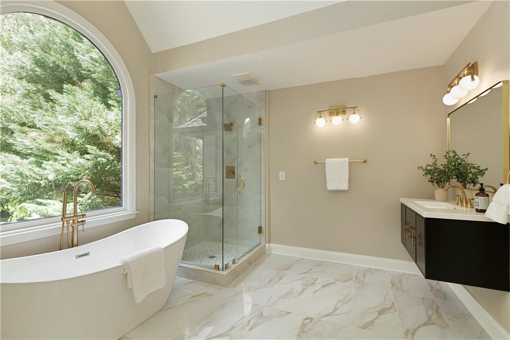 818 Forest Path Lane, Alpharetta, Georgia image 40