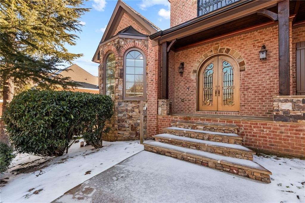 2613 Northern Oak Drive