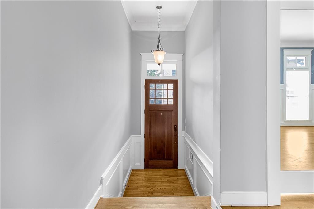 2145 W Village Crossing SE