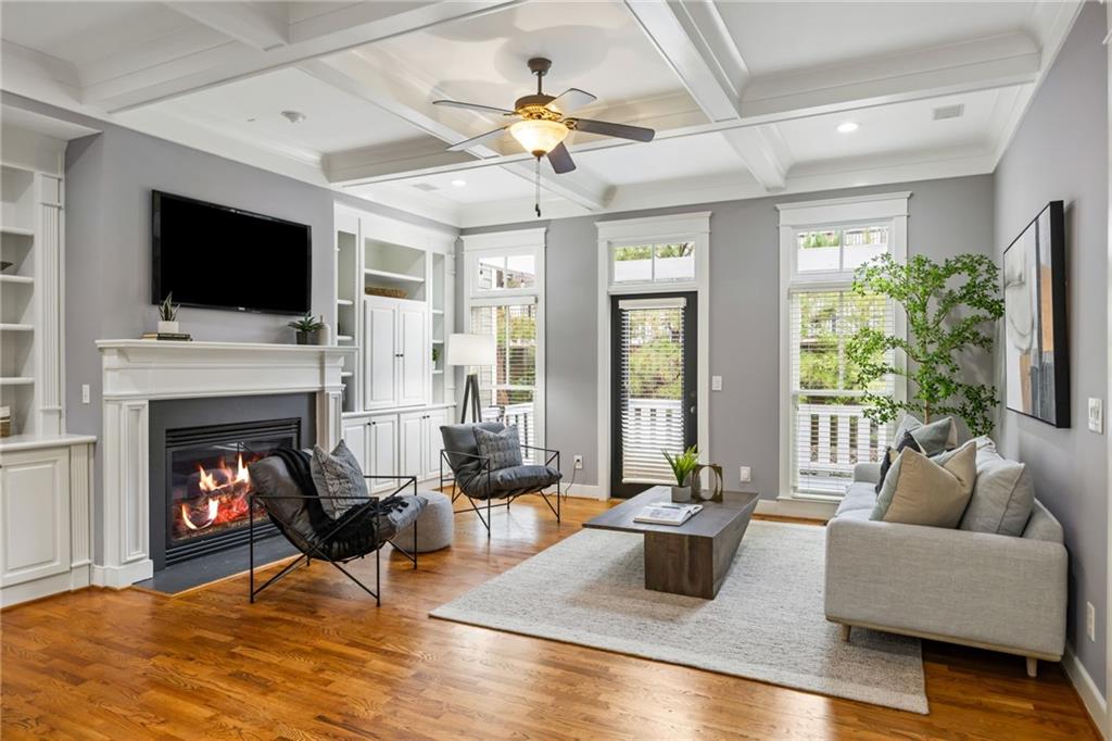 2145 W Village Crossing SE