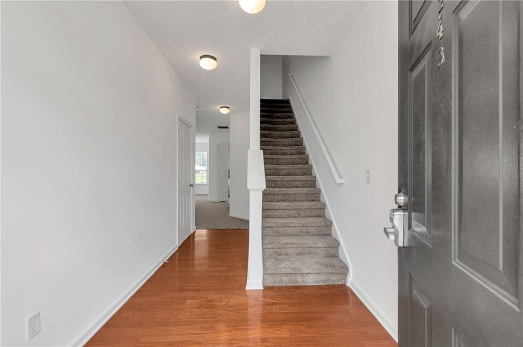 6243 Shoreview Circle