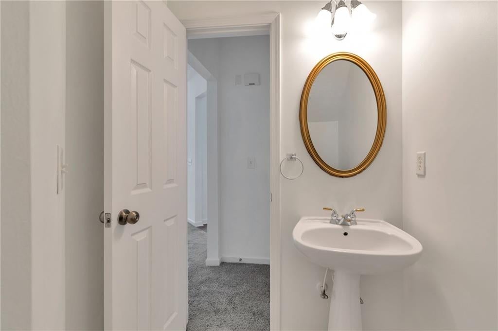 6243 Shoreview Circle