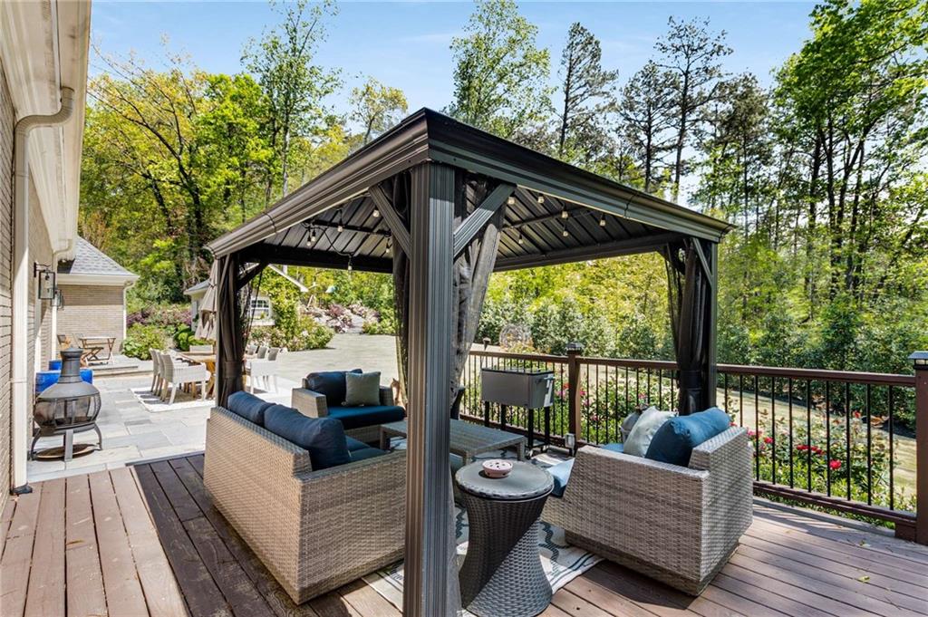 5780 Heards Forest Drive, Atlanta, Georgia image 44