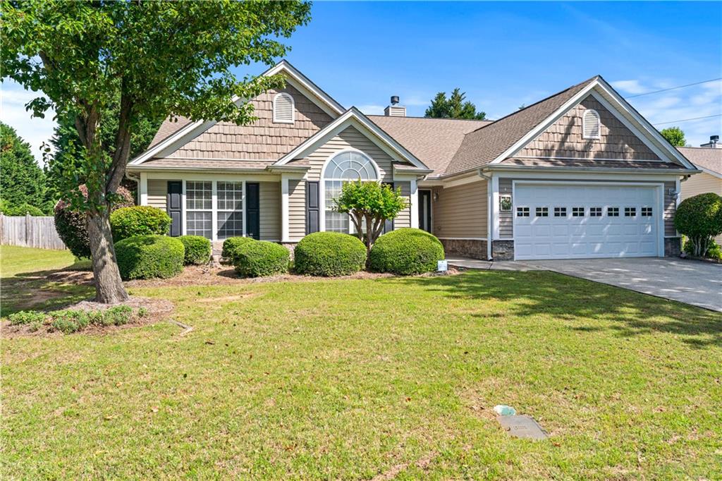 9183 Golfview Circle, Covington, Georgia image 2