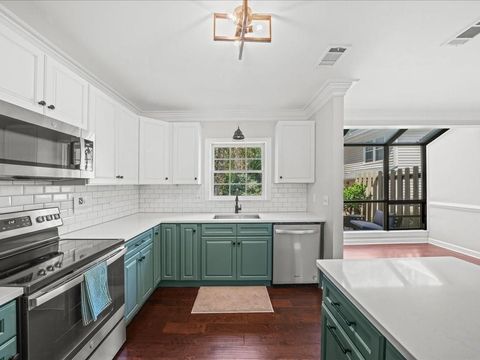 50 Mount Vernon Circle Atlanta GA 30338