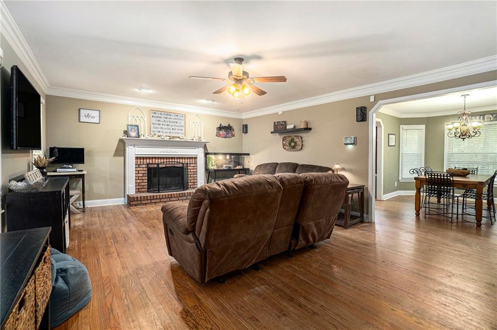 180 Wimberly Way