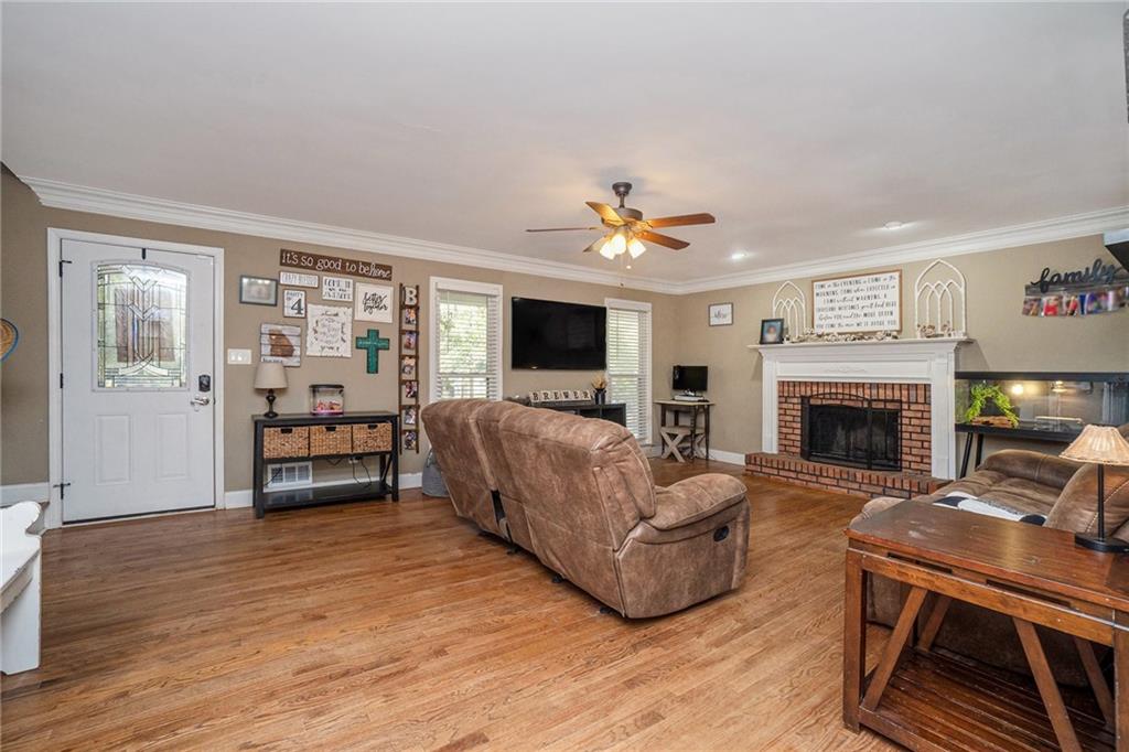 180 Wimberly Way