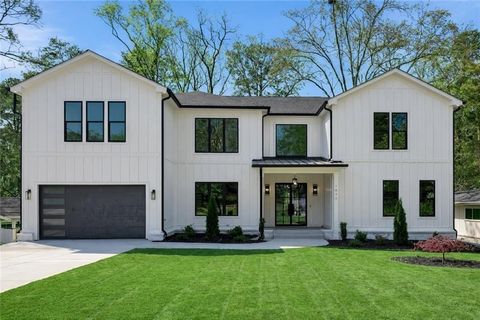 1696 Dunwoody Place NE Atlanta GA 30324