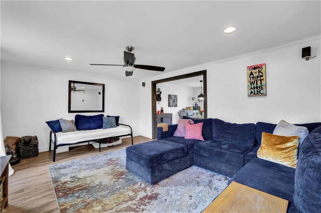 3401 Valley View Drive