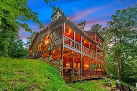 A home in Mineral Bluff