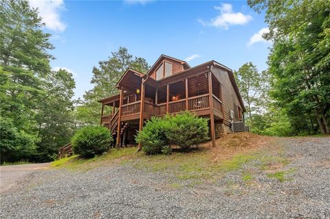 A home in Mineral Bluff