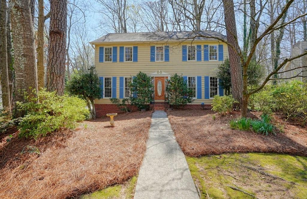 4241 Glenforest Way NE