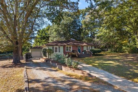 Photo of 2654 Estelle Court SE, Smyrna, GA 30082 (MLS # 7675041)