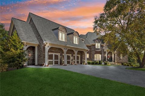 A home in Flowery Branch