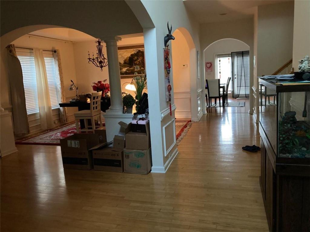 6214 Mimosa Circle